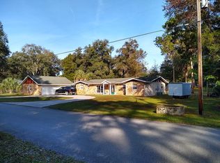 7129 W Crestview Ln, Crystal River, FL 34429