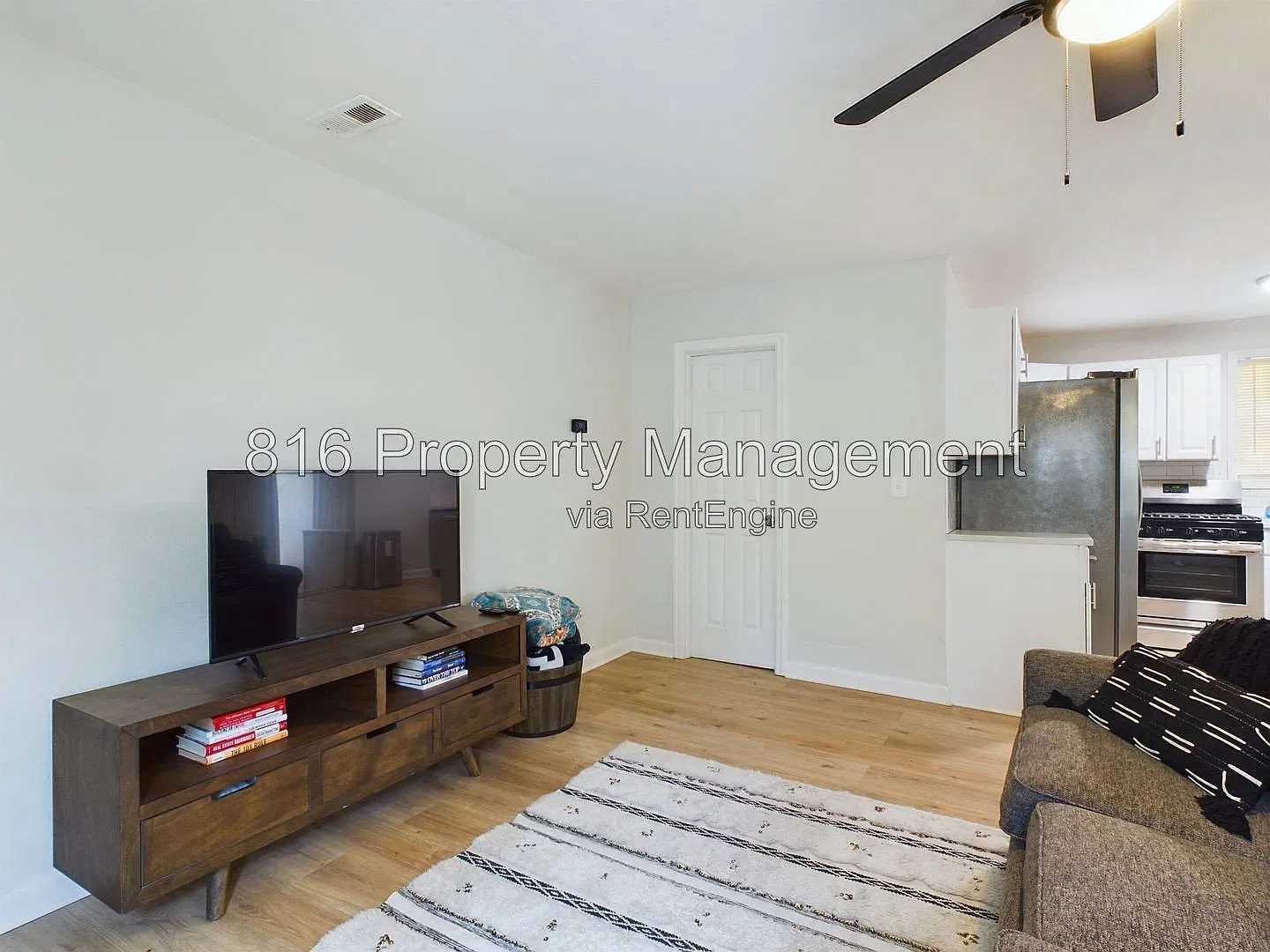1 bed, 1.0 bath, 606 sqft, $1,195 — Photo 4
