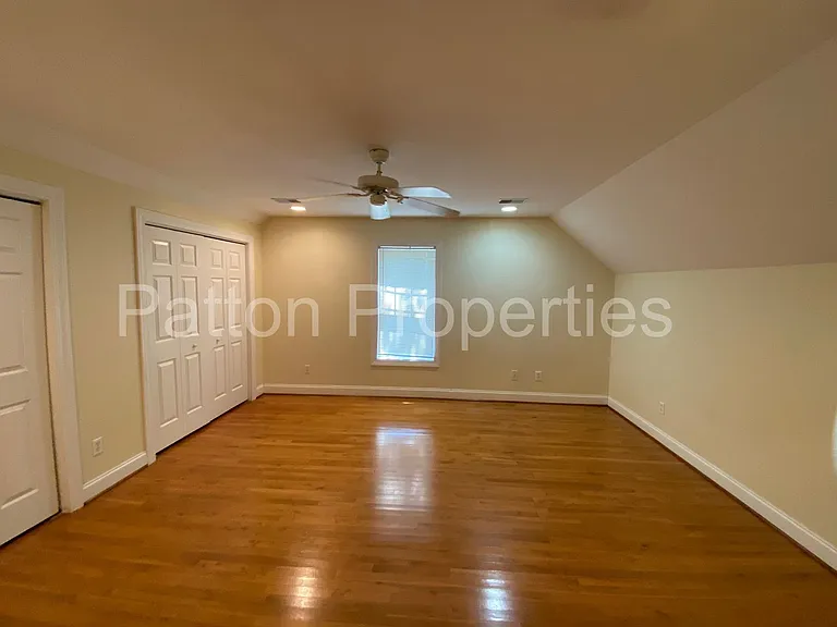 323 Pickens St — Photo 11