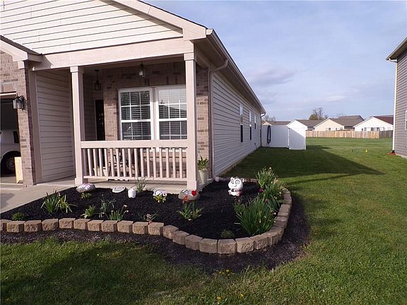 2nd image of 5613 Sweet River Dr