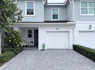 556 Parsons Way, Deerfield Beach, FL 33442