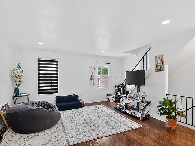 2925 Wythe Ct — Photo 20