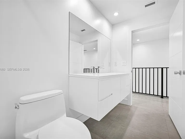 8871 SW 28th St — Photo 34