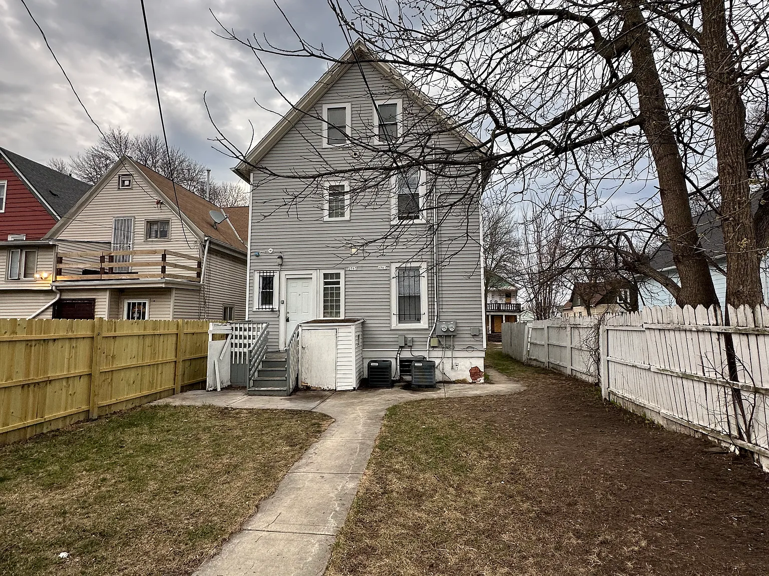 4 bed, 1600 sqft, $1,800 — Photo 4