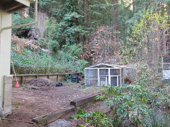 5th image of 311 Brook Ln