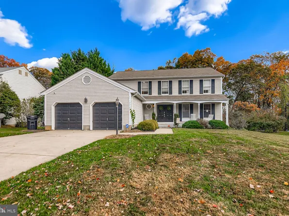 12209 Long Lake Dr, Owings Mills, MD 21117