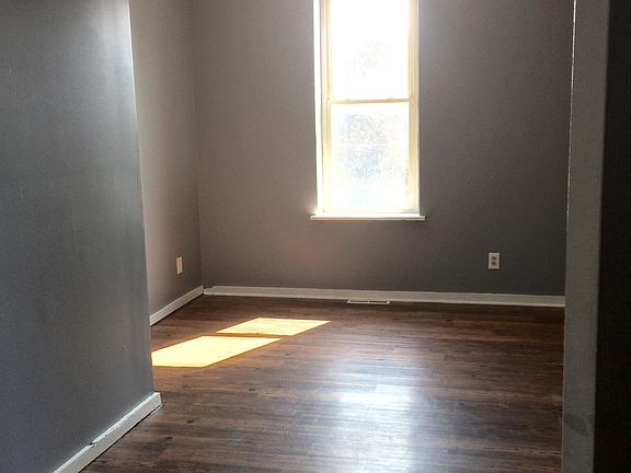 3rd image of 310 Hampshire St APT 4