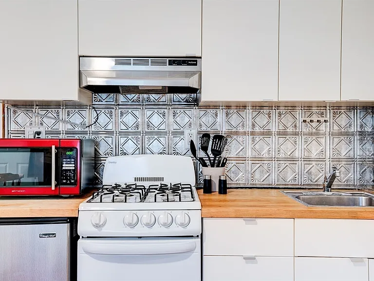 928 Dorchester Ave #10 — Photo 6