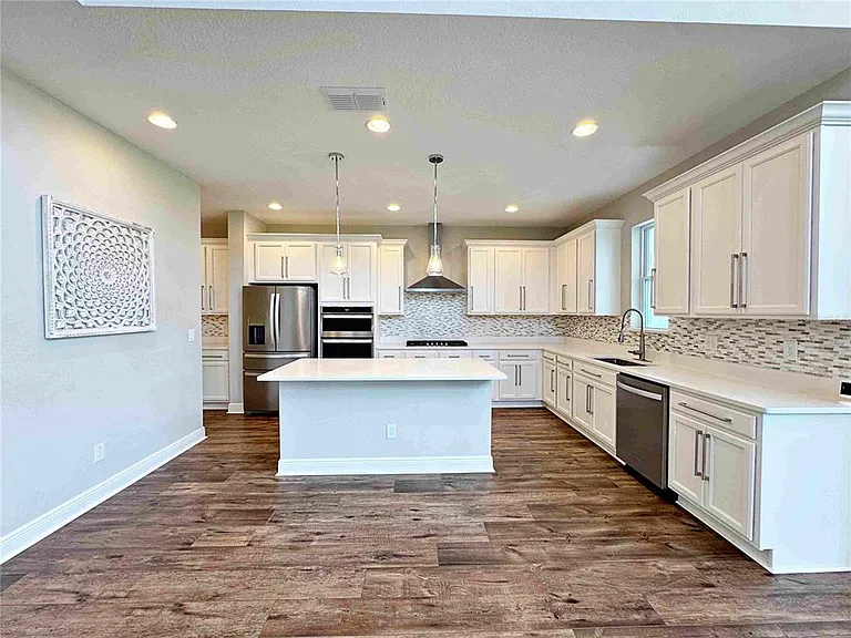 6154 Hamlin Reserve Blvd — Photo 12