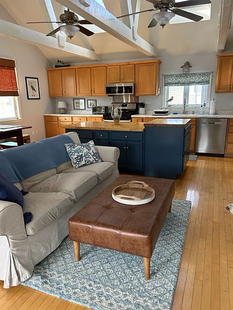 2nd image of 6 78th St #B