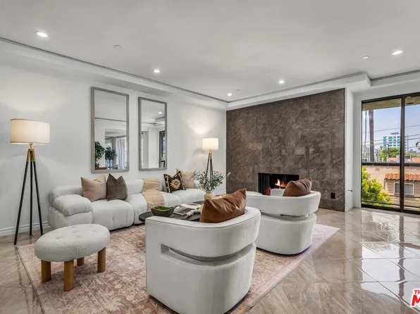 125 N Gale Dr APT 306, Beverly Hills, CA 90211