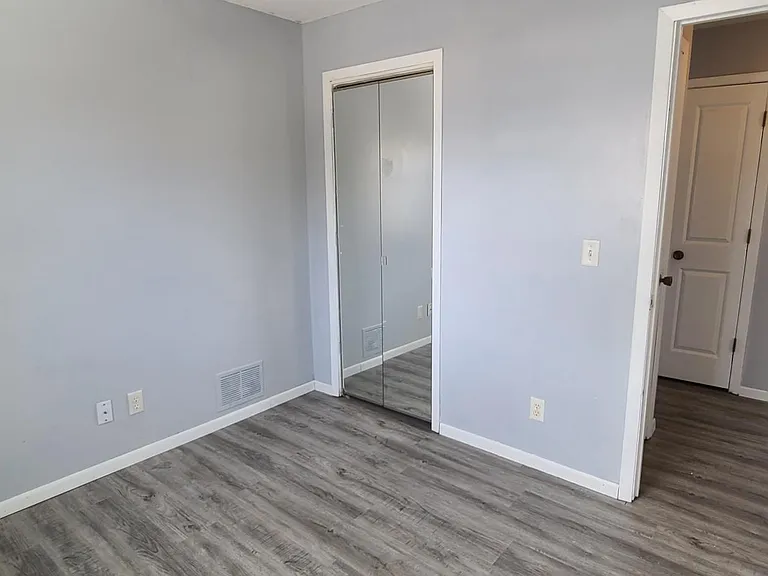 4924 Hanover Rd — Photo 16