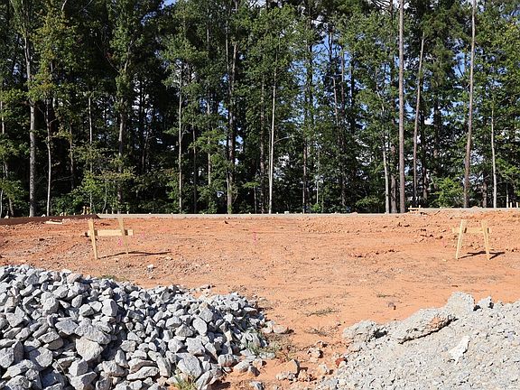 3rd image of 2912 Spring Manor Way