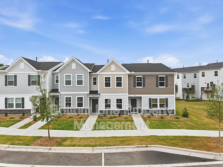 2495 Tonoloway Dr — Photo 1