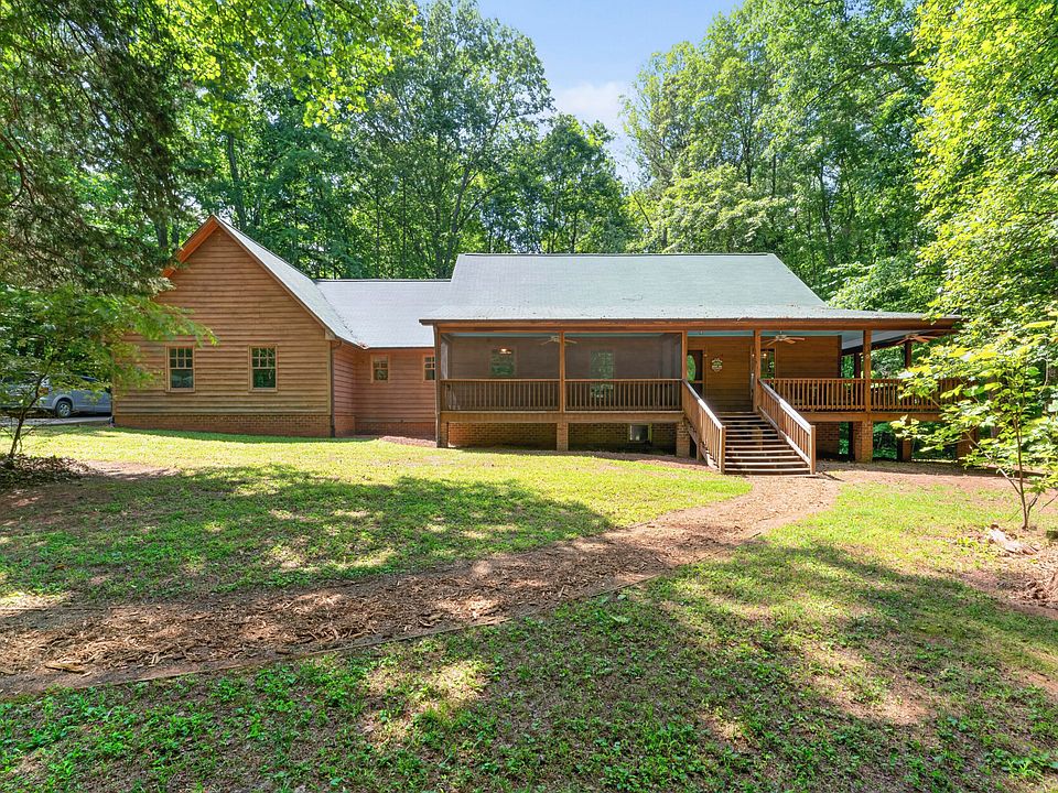1st image of 263 Pointe Mayo Dr