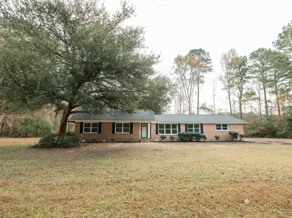 106 Reardon Ave, Walterboro, SC 29488