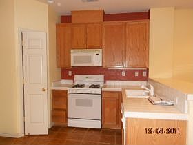3rd image of 716 City Walk Pl APT 6