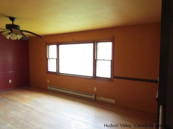 2nd image of 42 Bruin Dr