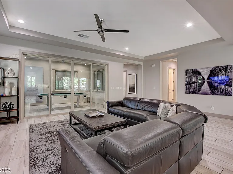 11854 Albissola Ave — Photo 14