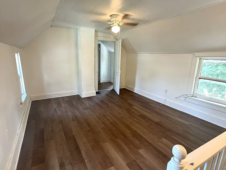 611 Deacon St — Photo 7