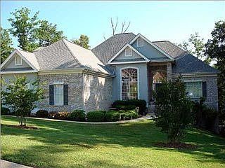 1st image of 2625 Winter Garden Dr