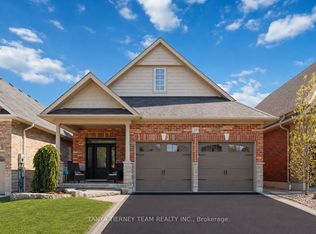 37 Nathan Ave, Whitby, ON L1M 0K2