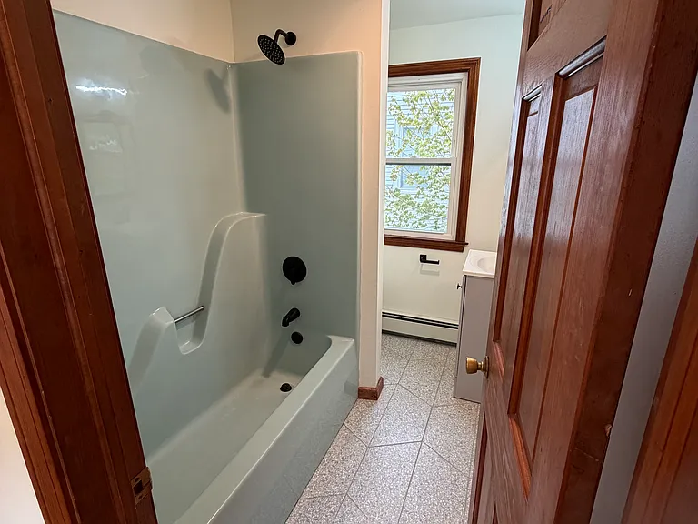 4 Cross St #2 — Photo 23