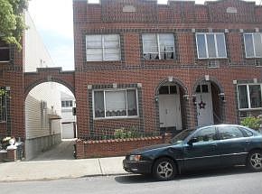 2nd image of 2125 60th St