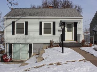 5221 11th Ave #C, Moline, IL 61265