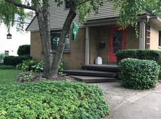 1730 Cambridge Dr SE, Grand Rapids, MI