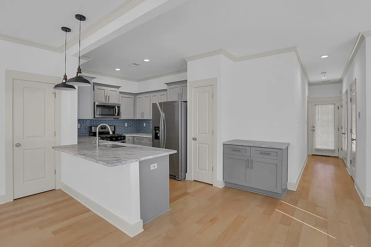 Building Photo - 5018 Wilburn Ave