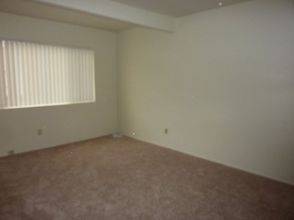 3rd image of 8819 Rose St