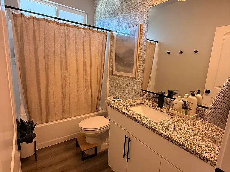 160 S Desert Sage Ln — Photo 3