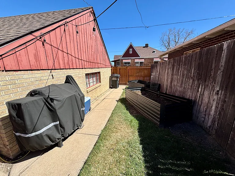 3456 Federal Blvd — Photo 9