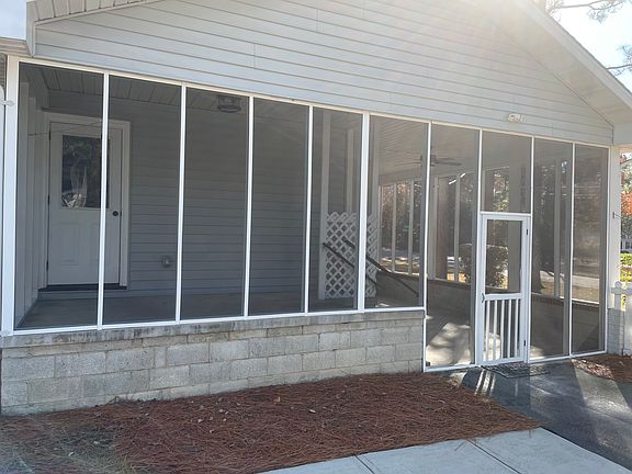 3rd image of 710 N Leak St