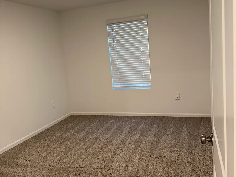 11221 W San Juan Cir — Photo 10