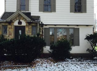 16704 Scottsdale Blvd, Shaker Heights, OH