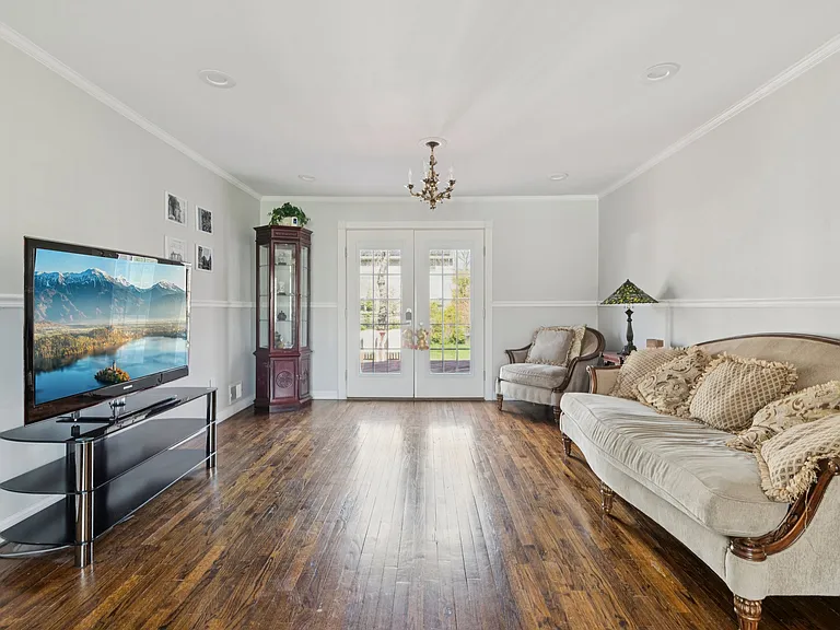 61 Arleigh Rd — Photo 4