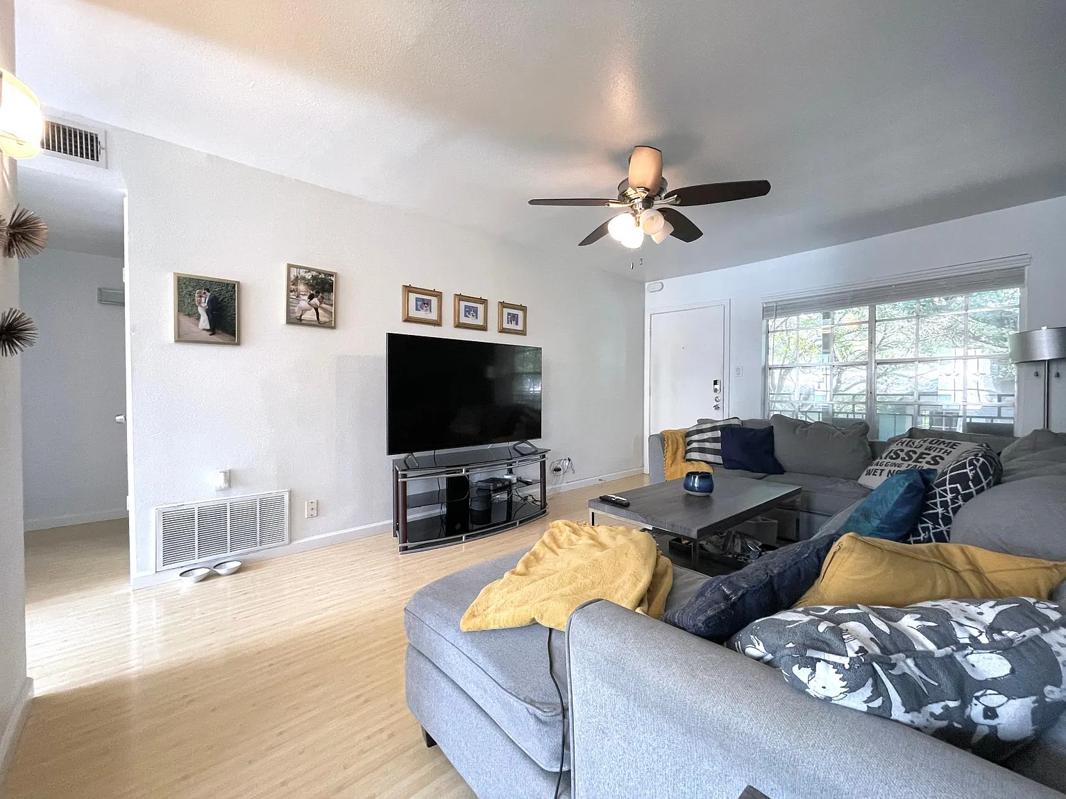 300 Crockett St — Photo 4