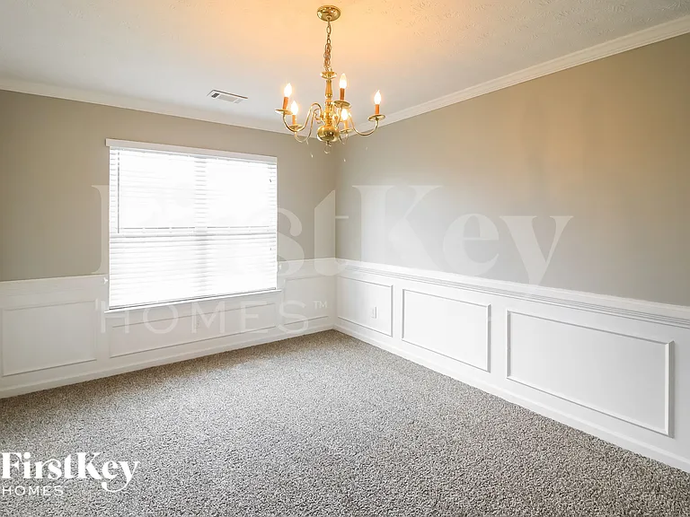 15 Dairyland Dr — Photo 6
