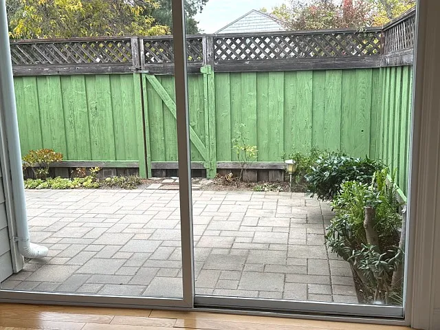 3 bed, 2.5 bath, 1600 sqft, $5,500 — Photo 4