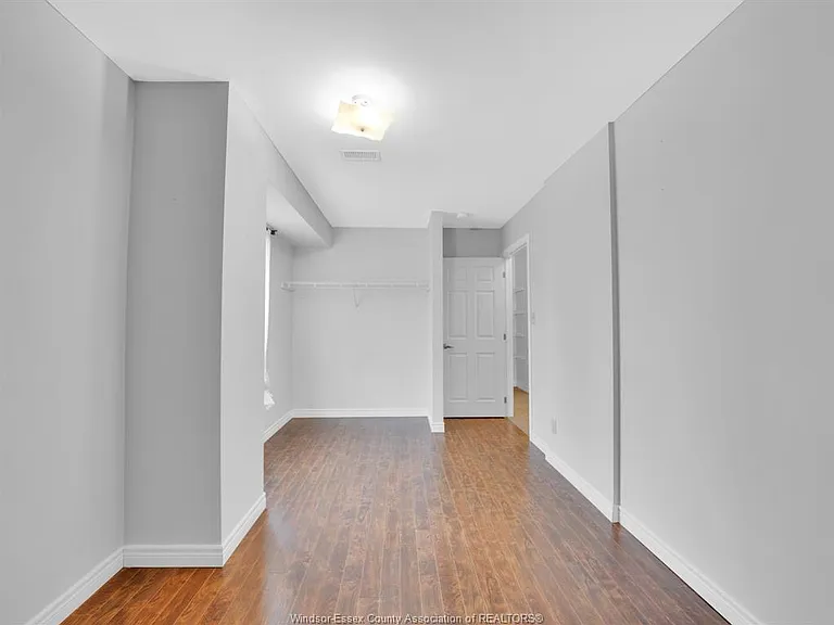 2929 Donnelly St — Photo 20