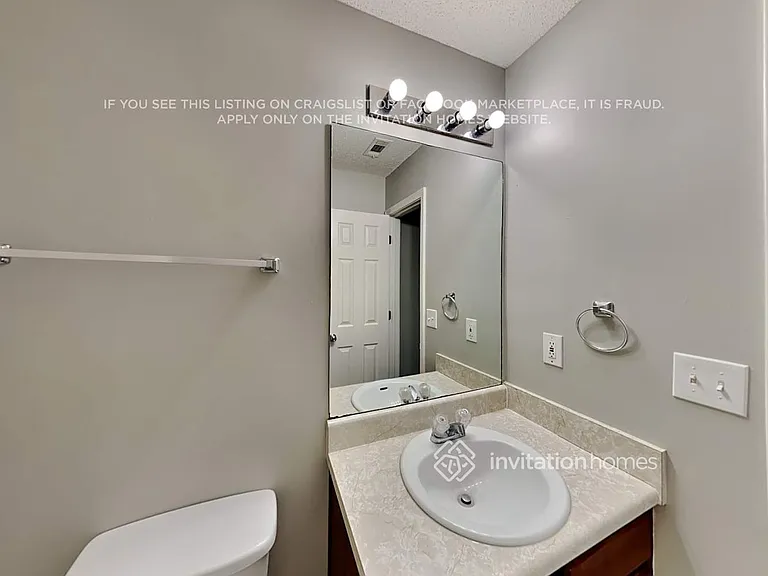 6950 Foxmoor Way — Photo 21