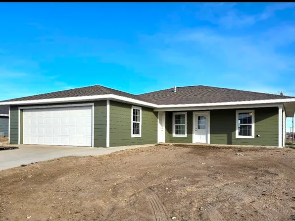 2117 Royal Ave, Hoxie, KS 67740