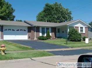 1595 Flordawn Dr, Florissant, MO