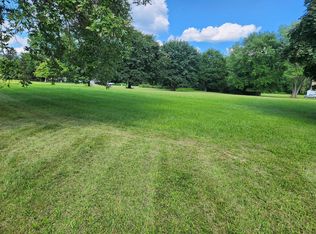 10 Mary Ln, Hopewell Junction, NY 12533