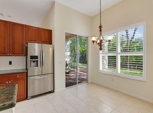 9520 E Maiden Ct, Vero Beach, FL 32963