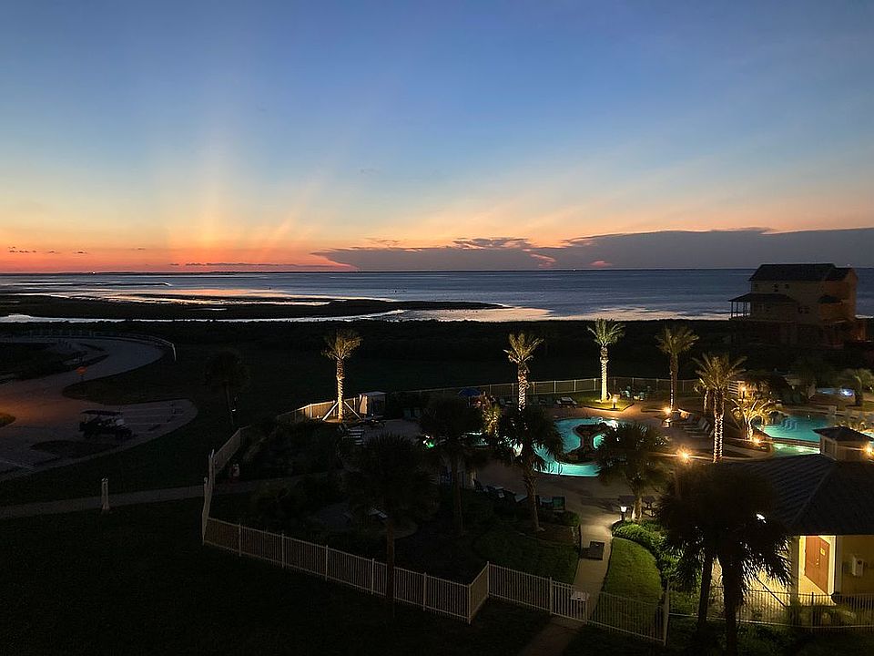 Gorgeous top floor sunsets