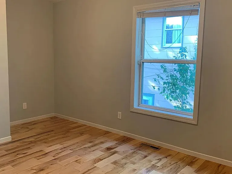 857-859 23rd Ave SE, Minneapolis , MN 55414 (Duplex) — Photo 5