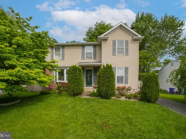 1564 Andover Ln, Frederick, MD 21702